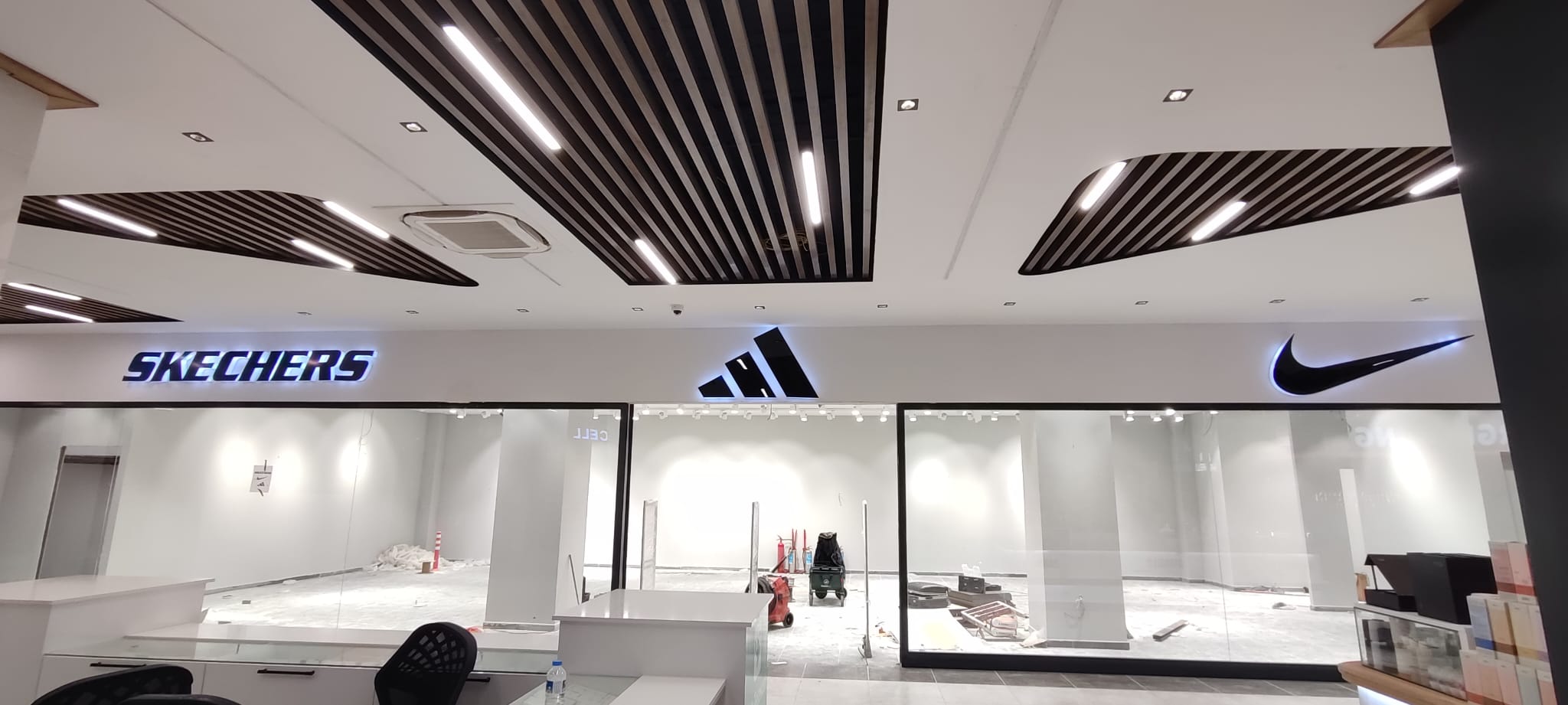 Nike-Skechers-Adidas - Görsel 1